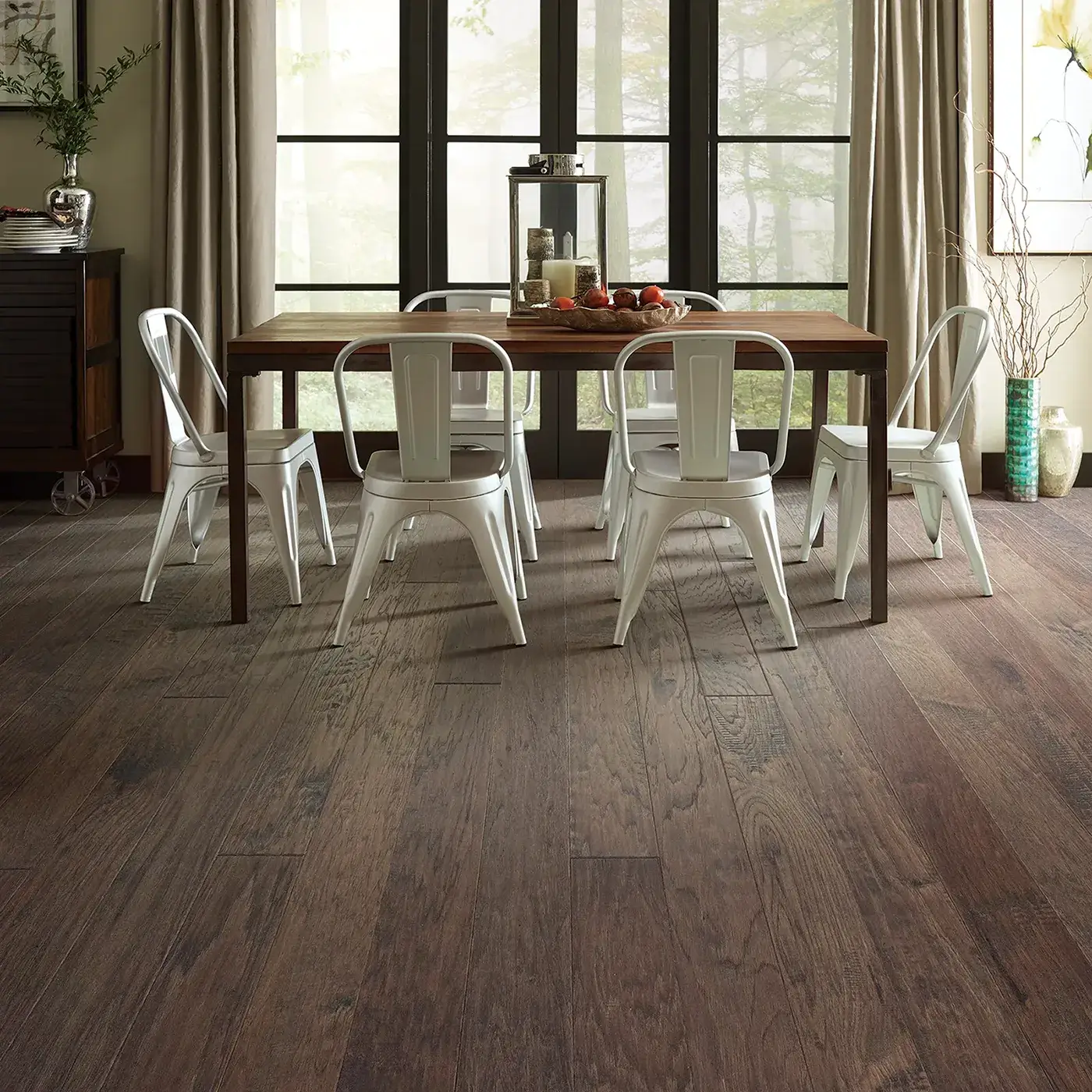 Hardwood in a dining room | Kirkland's Flooring